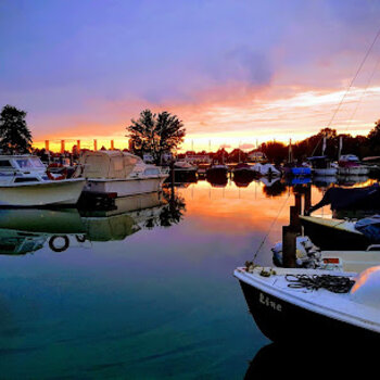 Watersports Association Uit Nood Ontstaan (U.N.O.)