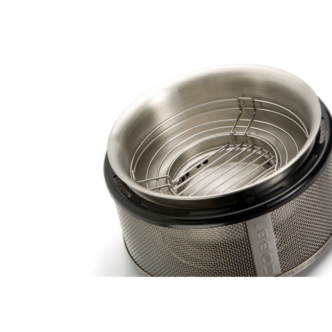 Complete BBQ kit with briquette basket and accessories