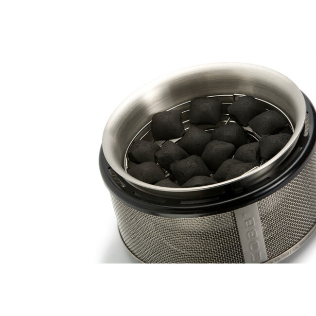 Complete BBQ kit with briquette basket and accessories