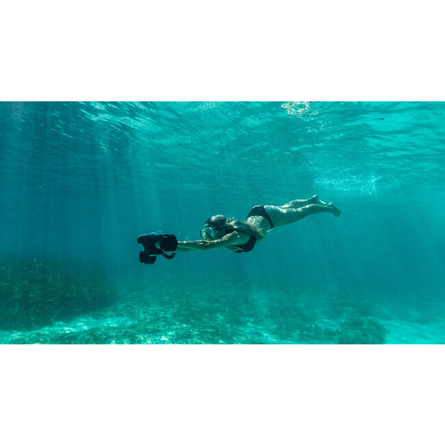 JOBE Infinity Seascooter with Bag and Snorkel set