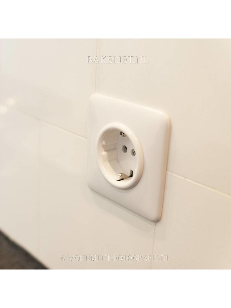 Bakeliet Stopcontact – Wandcontactdoos – Inbouw – Gebroken Wit