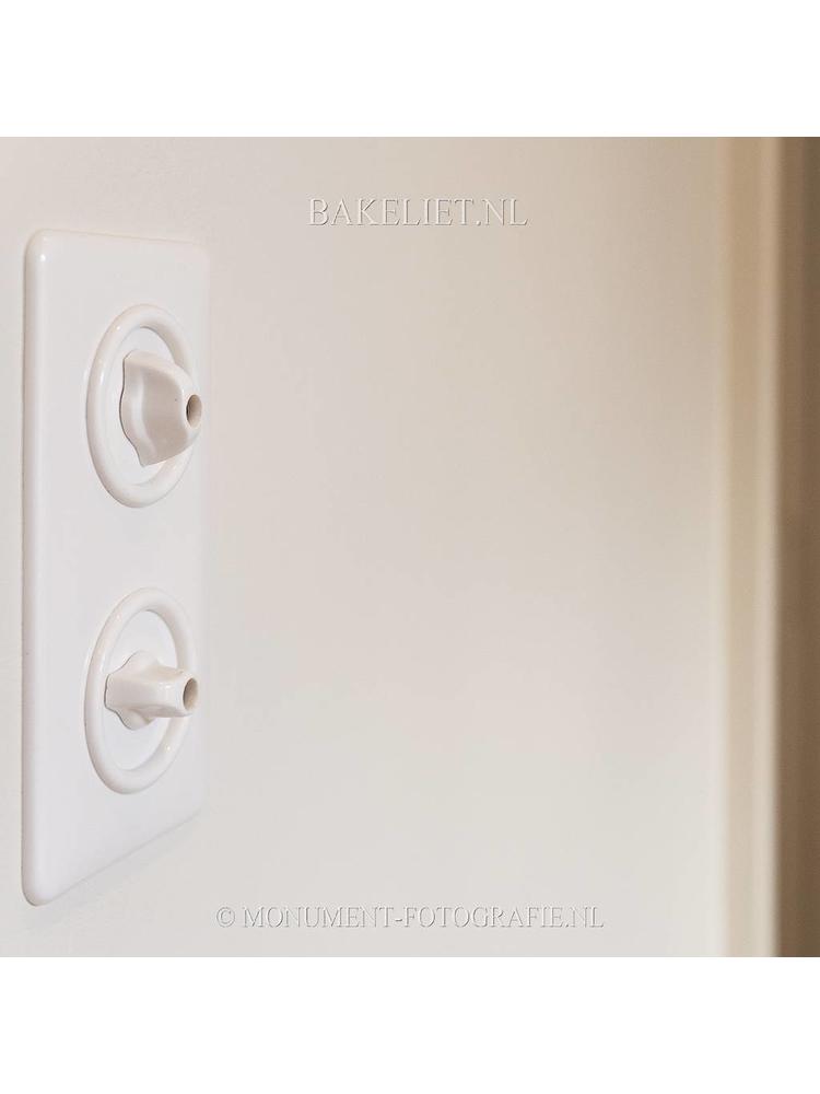 Oude schakelaar - Porselein schakelaar - Retro schakelaar