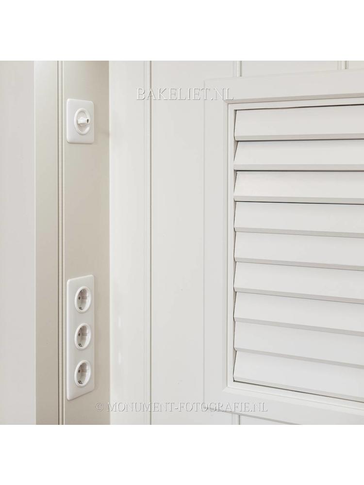 Bakeliet Stopcontact – Wandcontactdoos – Inbouw – Gebroken Wit