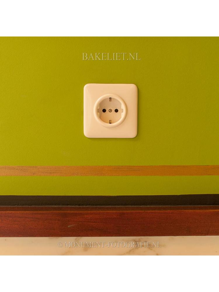 Bakeliet Retro Afdekraam – Vierkant – Inbouw – Gebroken Wit
