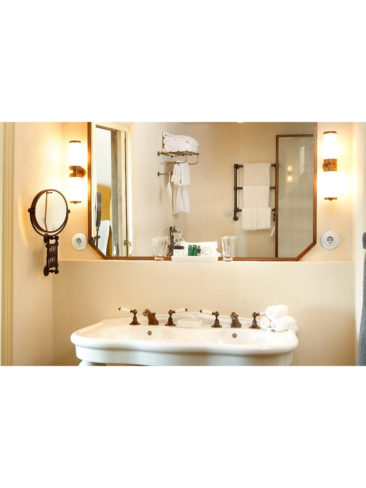 Porselein Afdekraam Inbouw – Jaren ’10 – Wit