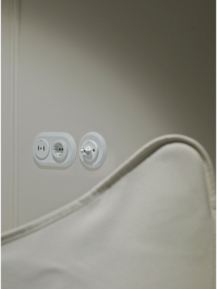 Porselein Dubbel Afdekraam Inbouw – Jaren ’10 – Wit