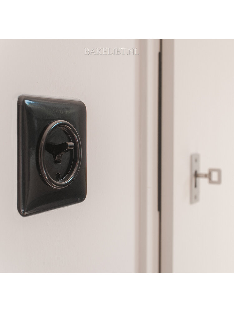 Bakeliet Retro Afdekraam – Vierkant – Inbouw – Zwart
