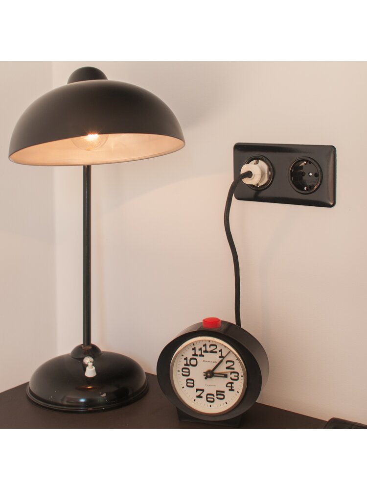Bakeliet stopcontact inbouw - THPG stopcontact - Retro stopcontact