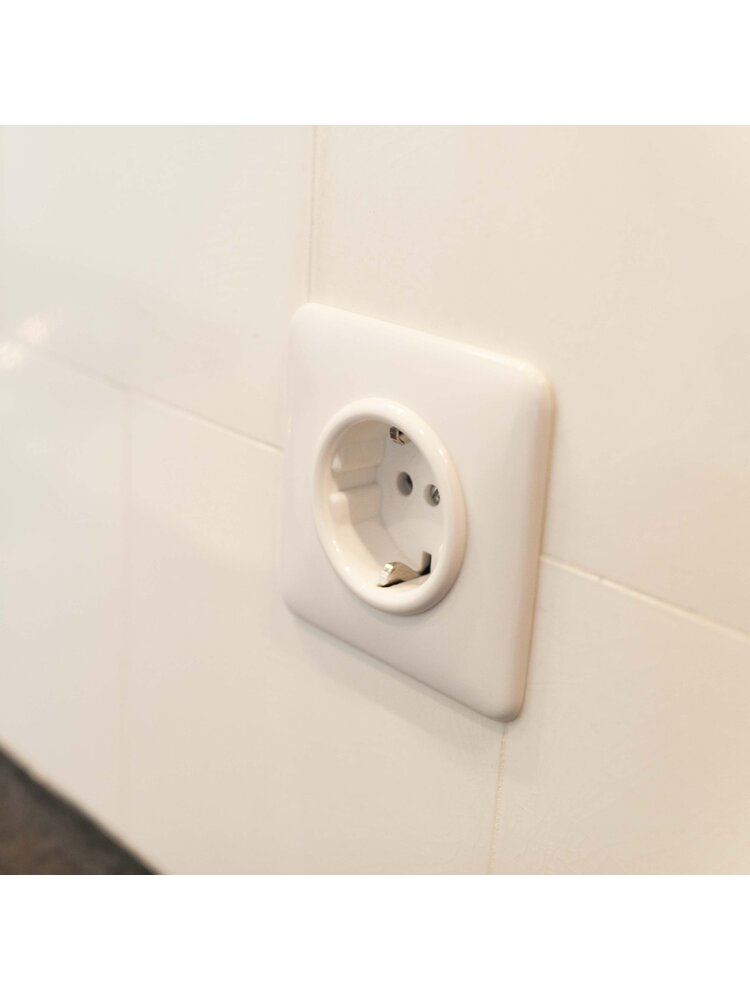Bakeliet Stopcontact Inbouw (NL) – Gebroken Wit – 1930-serie