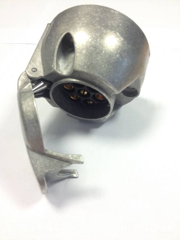 Stekkerdoos 7 polig staal