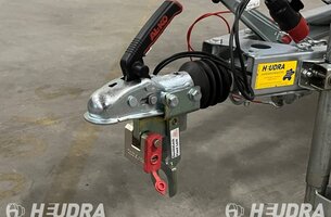 Gaffelslot voor een 3500kg aanhangwagen SCM goedgekeurd alko m16