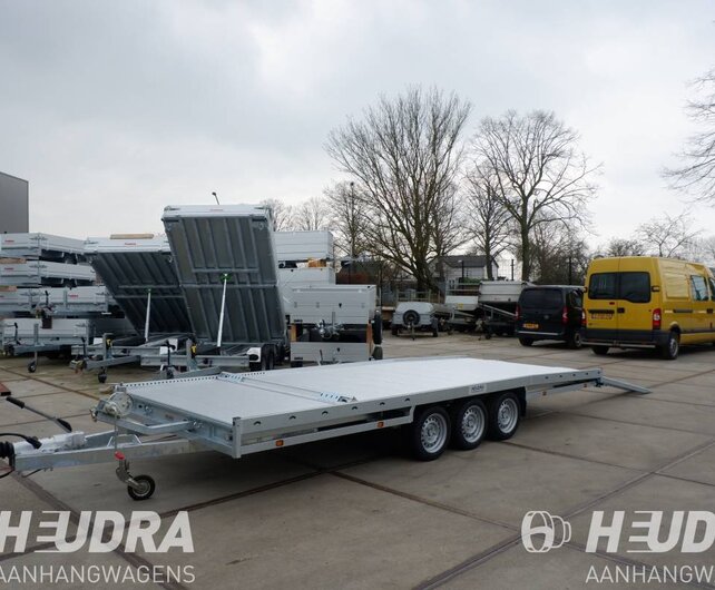 Hulco Carax-3 3500kg 440x207cm multitransporter
