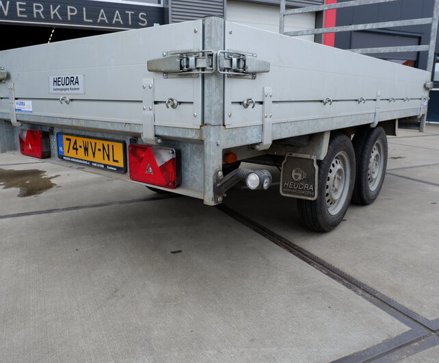 Gebruikte Anssems PSX plateauwagen 2000kg 305x153cm