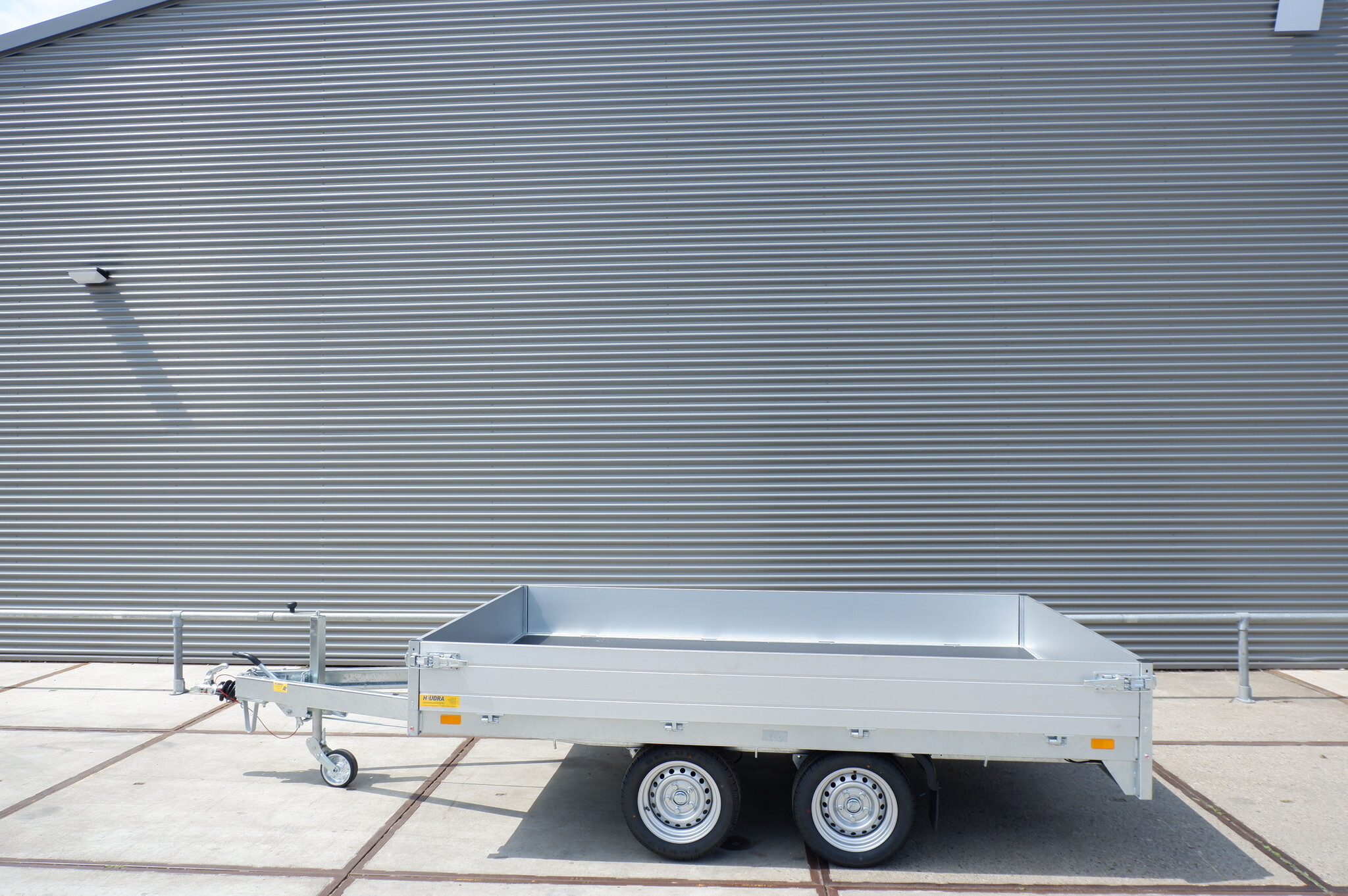 Saris plateauwagen 2000kg 276x170cm