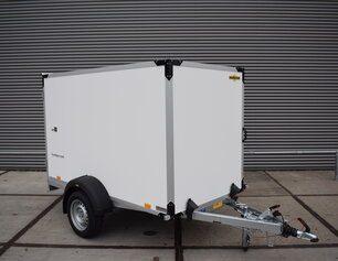 Humbaur gesloten aanhangwagen 1300kg 251x132x152cm