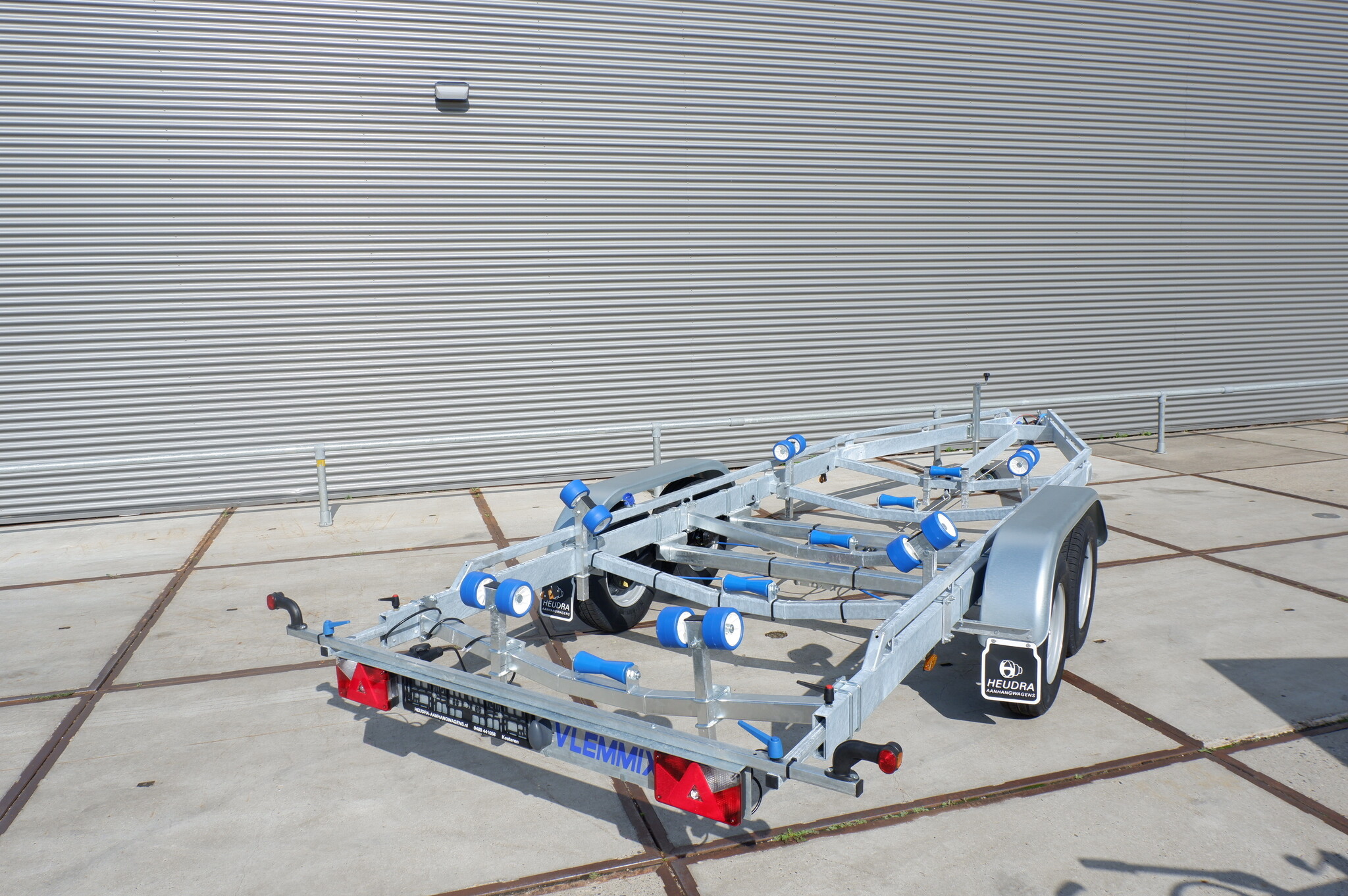 Vlemmix boottrailer 630x220cm in diverse uitvoeringen leverbaar