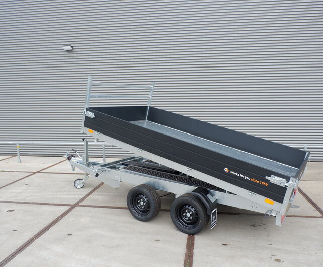 Saris driezijdige elektrische kipper 2700kg 306x184cm Black Edition