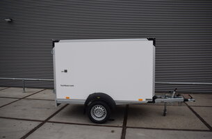 Humbaur gesloten aanhangwagen 1500kg 251x132x152cm
