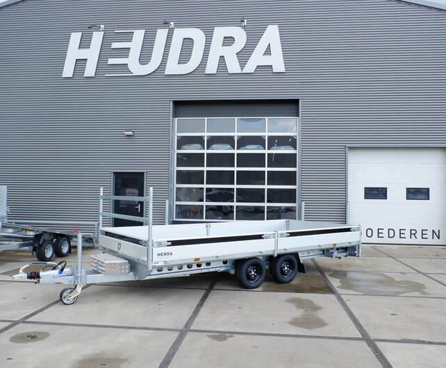 Henra Plateauwagen Tandemas 3500kg 453x202cm Xpert