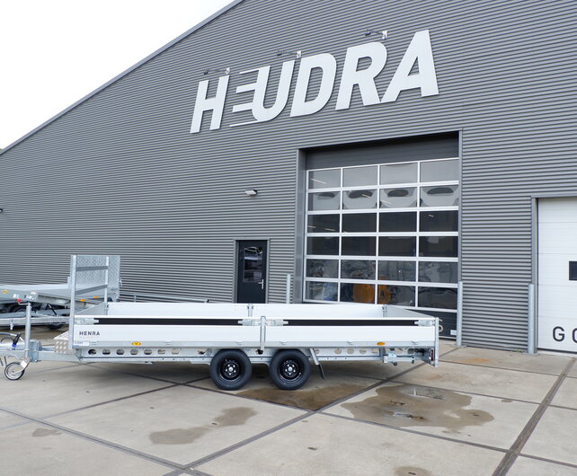 Henra Plateauwagen Tandemas 3500kg 453x202cm Xpert