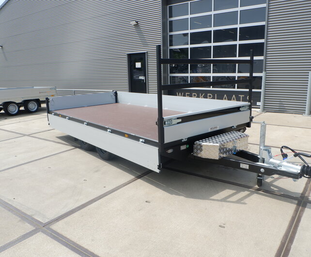Plateauwagen Henra Tandemas 2700kg 351x185cm Xpert Black Bottom