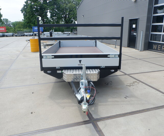 Plateauwagen Henra Tandemas 2700kg 351x185cm Xpert Black Bottom