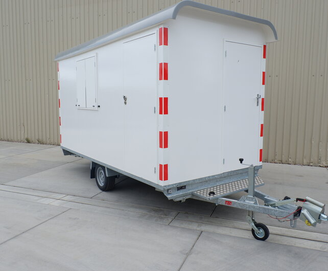 Anssems PTS schaftwagen met toilet 1400kg 390x188x211cm