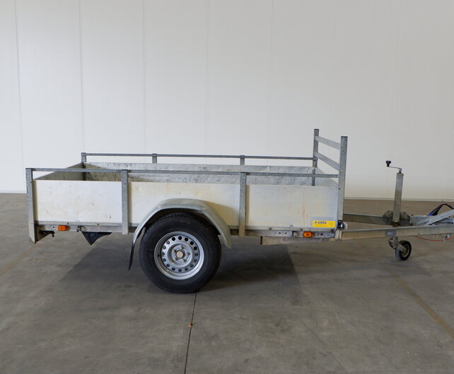 Marge kar:  Gebruikte Anssems BSX bakwagen  1300kg 251x130cm