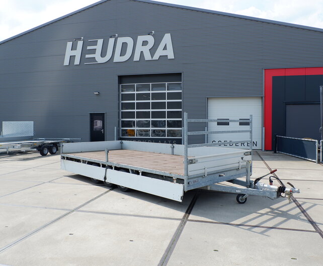 Gebruikte Hulco Medax-3 plateauwagen 3500kg 502x223cm