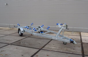 Vlemmix boottrailer Type-C 1800kg 630x220cm