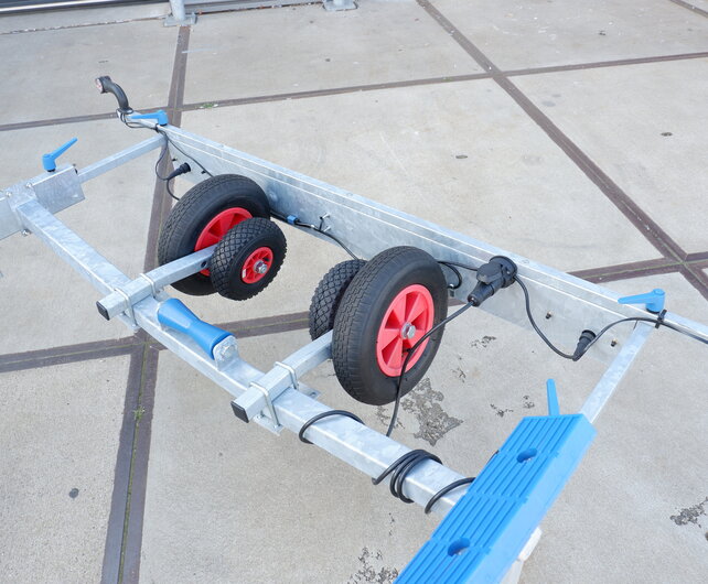 Vlemmix boottrailer Type-F 2700kg 700x220cm