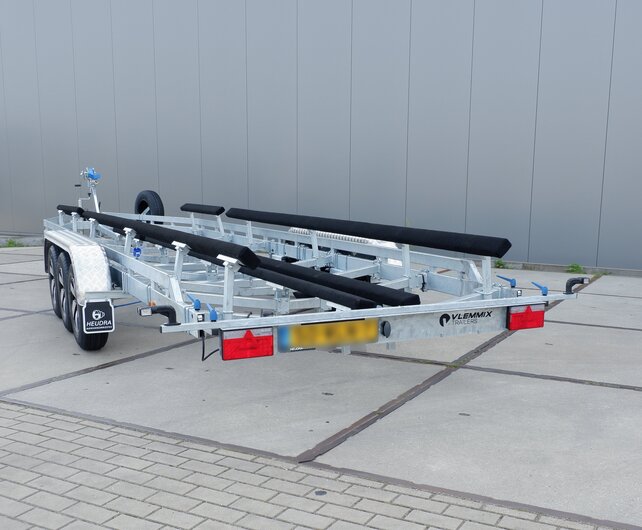 Vlemmix boottrailer met glijbalken Type-ZA 3500kg 1000x255cm