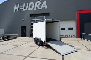 Henra gesloten aanhangwagen 2700kg 315x158x190cm met deur/klep combinatie & zijdeur