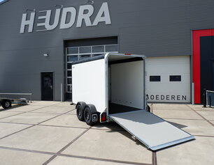 Henra gesloten aanhangwagen 2700kg 315x158x190cm met deur/klep combinatie & zijdeur