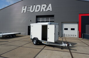 Henra gesloten aanhangwagen 1350kg 265x138x160cm met zijdeur