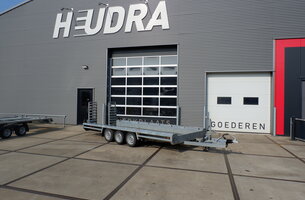 Verhuurmodel Machinetransporter 3500kg 450x150cm