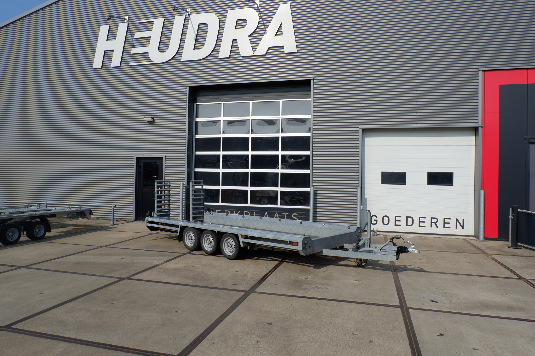 Verhuurmodel Machinetransporter 3500kg 450x150cm