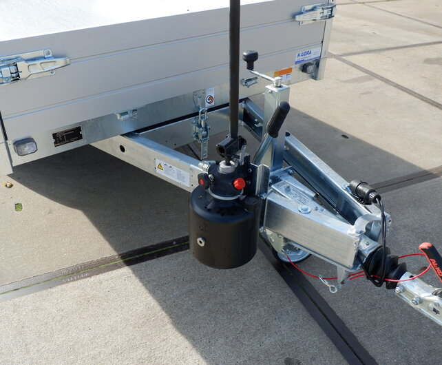 Saris achterwaartse kipper 1350kg 256x150cm