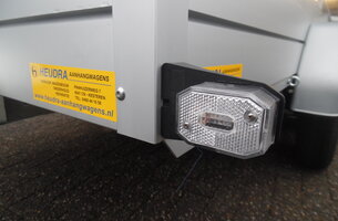 Breedtelamp wit 64x44mm