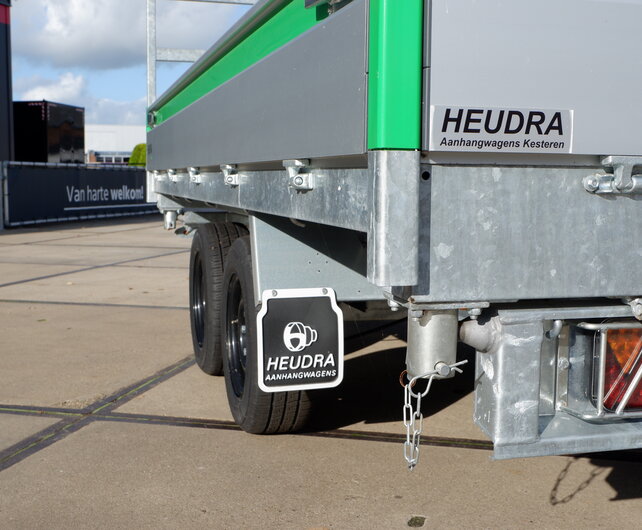 Henra driezijdige kipper 3500kg 331x185cm