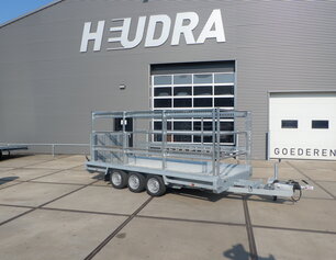 Maatwerk Heudrax machinetransporter 3500kg 400x150cm met bandenframe