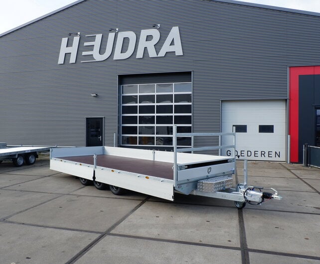 Henra plateauwagen tridemas 3500kg 553x202cm Xpert