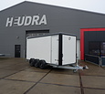 Henra gesloten aanhangwagen Tridemas 3500kg 465x184x220cm Xpert met zijdeur en oprijklep