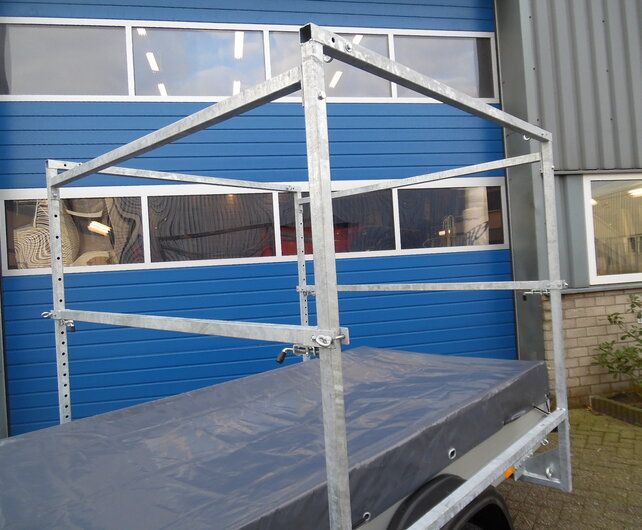 Anssems 750kg 251x126cm zeilboottrailer