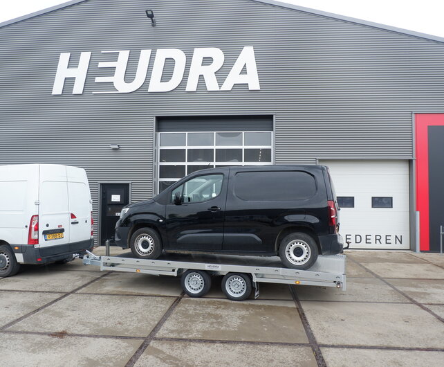 Hulco Carax-2 3500kg 540x207cm multitransporter