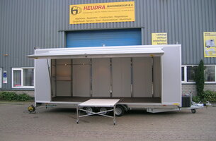 Heudra maatwerk gesloten verkoopwagen 3-asser