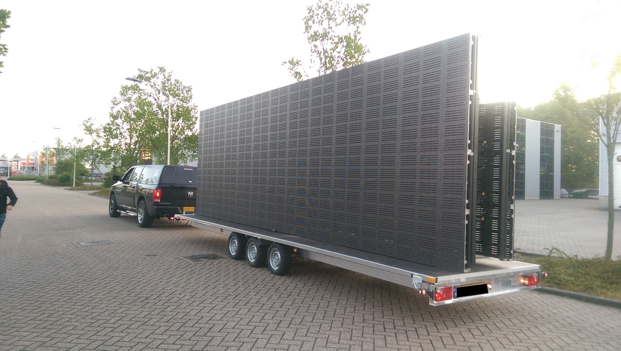 Maatwerk plateauwagen 3500kg tridemasser (3-as)