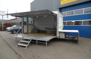 Heudra maatwerk gesloten aanhangwagen met verkoopkleppen
