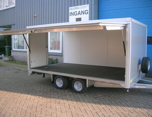 Heudra gesloten maatwerk aanhangwagen met verkoopklep en achterdeuren