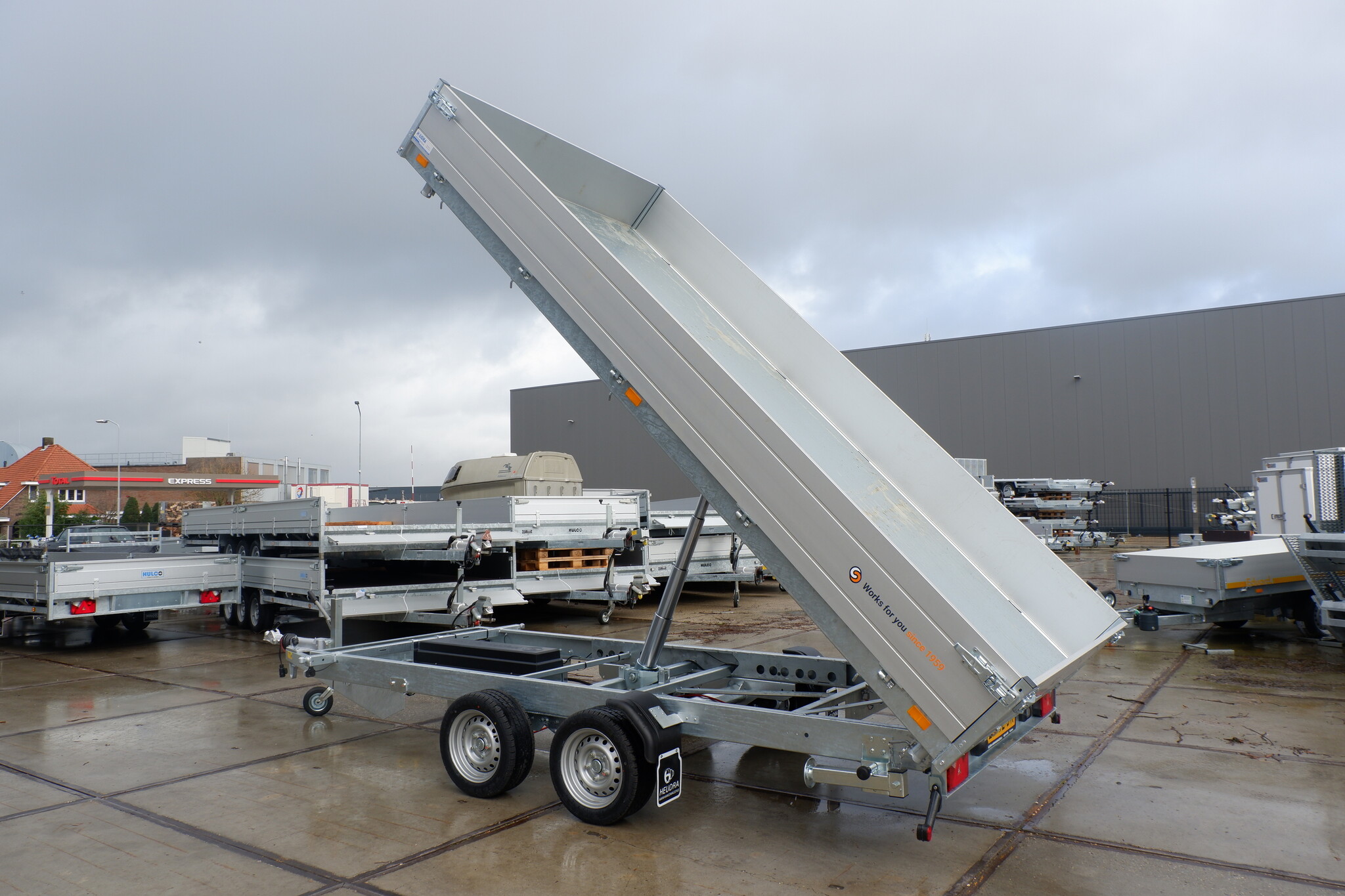 Saris driezijdige kipper 3500kg 406x204cm Heavy Duty